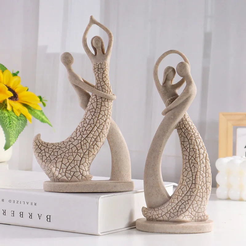 Estatueta de arenito para amantes de estilo europeu, decoração de casa artesanal de resina para sala de estar, presente de dia dos namorados