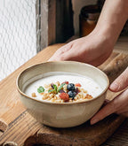 Bowl de Cerâmica Vintage com Bordas Irregulares