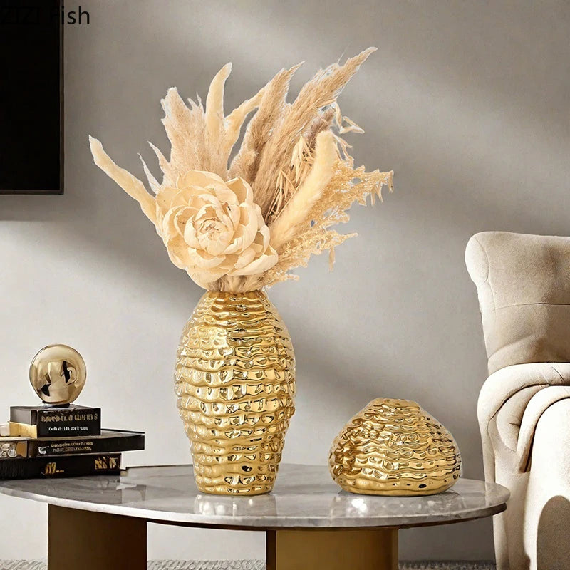 Vaso de cerâmica dourado com rugas, vasos de flores, decoração de mesa, arranjo de flores, vasos florais banhados a ouro, decoração estética de quarto