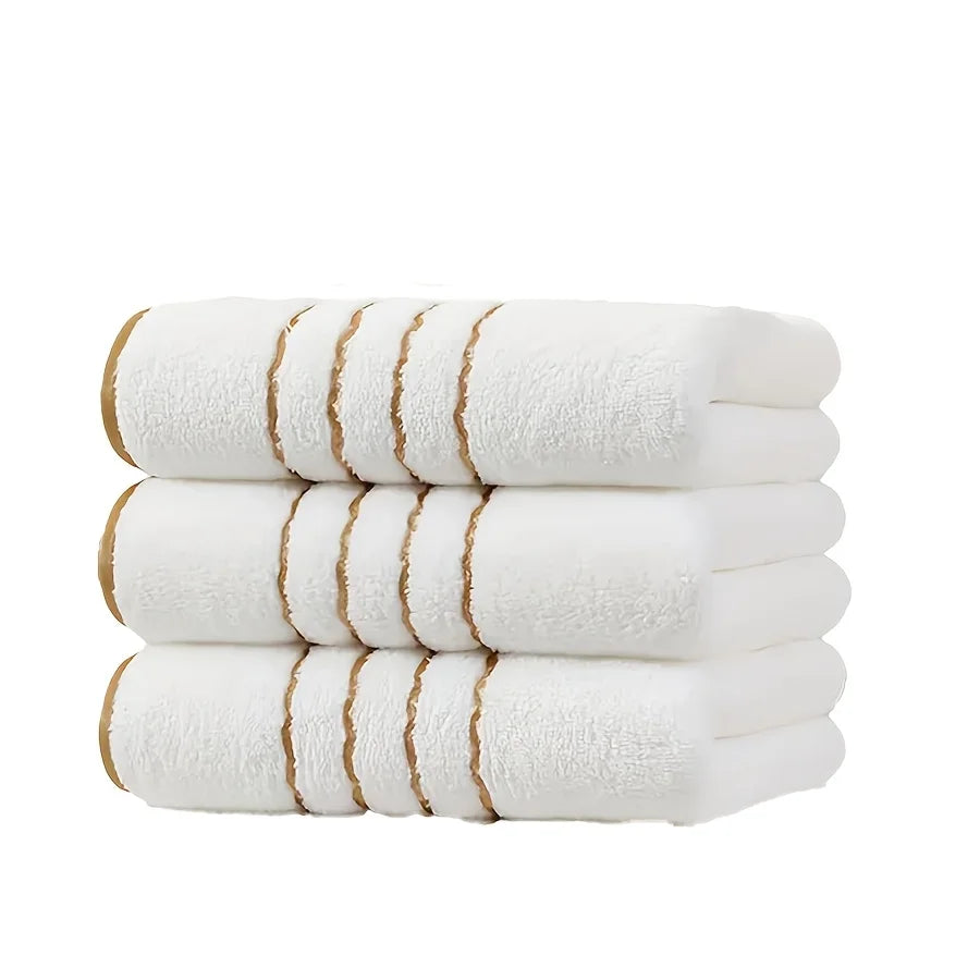 Conjunto de Toalhas Premium com Listras Douradas (3 Peças)