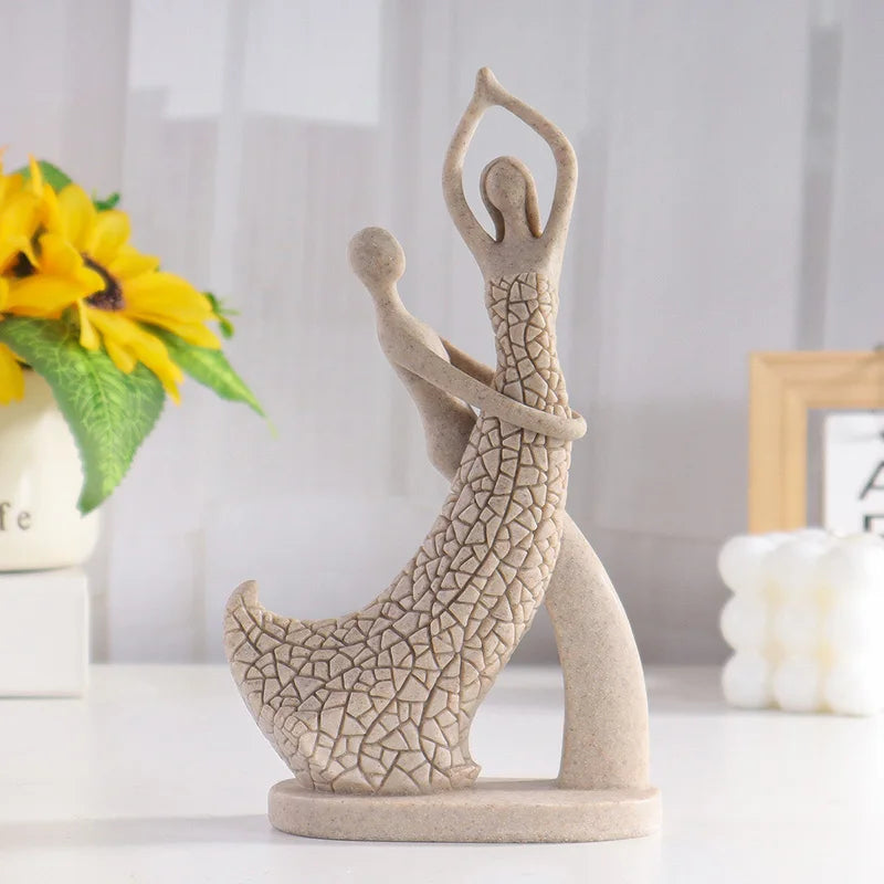 Estatueta de arenito para amantes de estilo europeu, decoração de casa artesanal de resina para sala de estar, presente de dia dos namorados